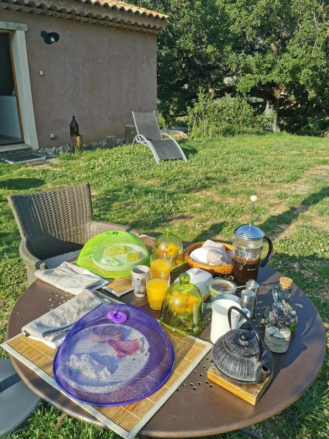 Blieux La Peyregoune, Logement En Pleine Nature Et Table D'Hotes מראה חיצוני תמונה