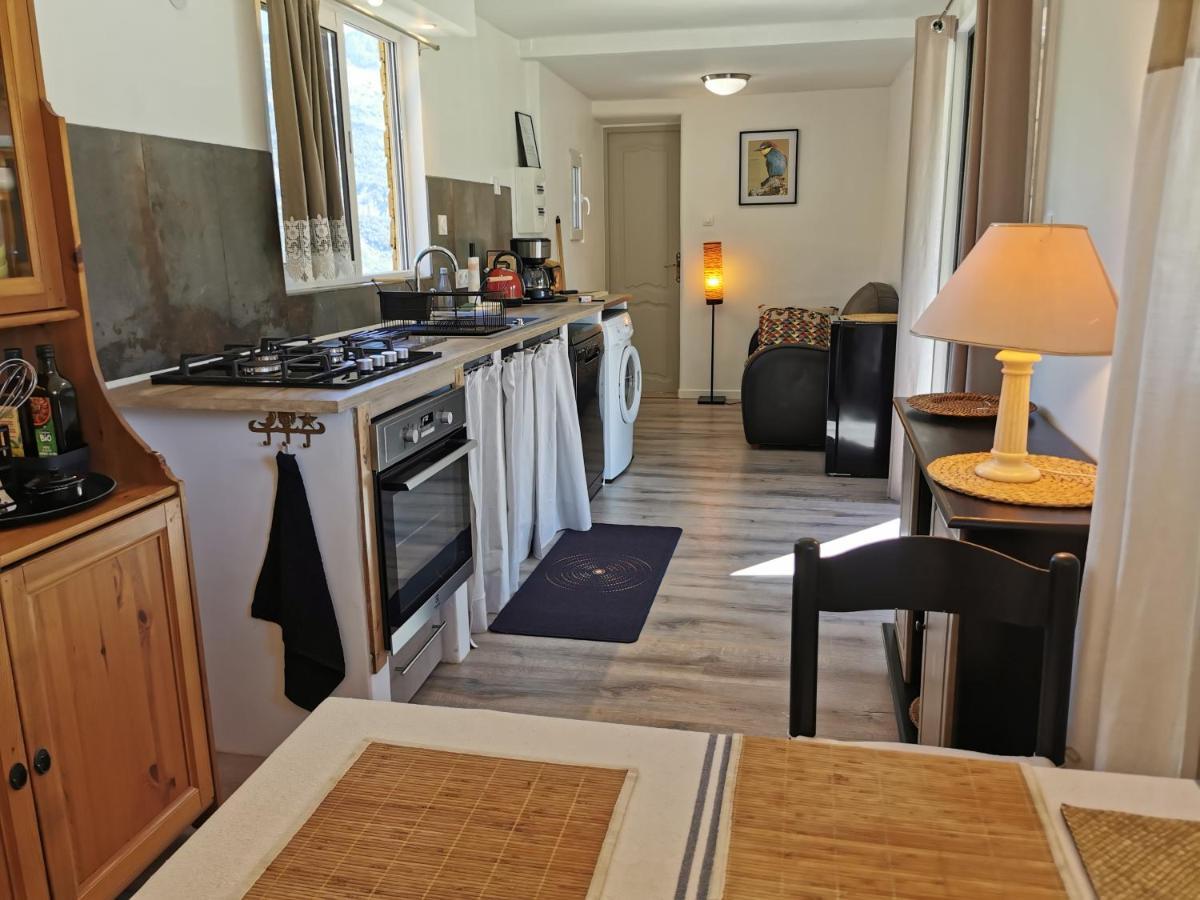 Blieux La Peyregoune, Logement En Pleine Nature Et Table D'Hotes מראה חיצוני תמונה
